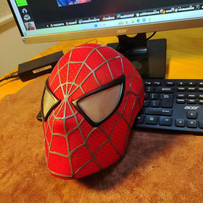 tobey maguire mask